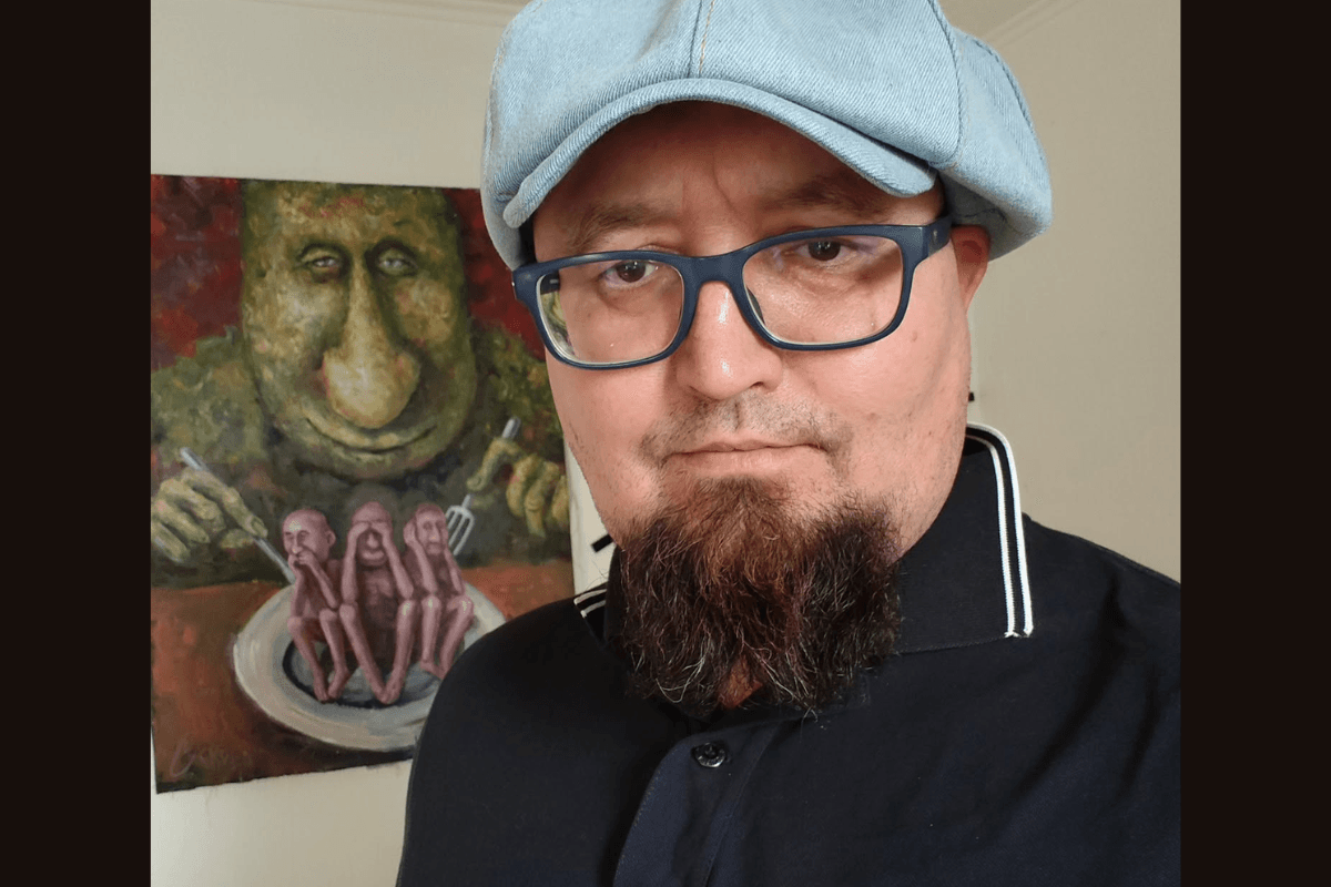 Semyon Skrepetsky via Facebook Russian artist and well-known Putin critic Robert Kuzovkov, who went by the pseudonym Semyon Skrepetsky, was gunned down outside his home in Poland on June 15, 2026.