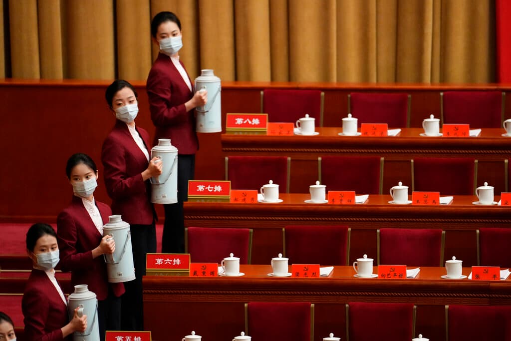 AP/Mark Schiefelbein