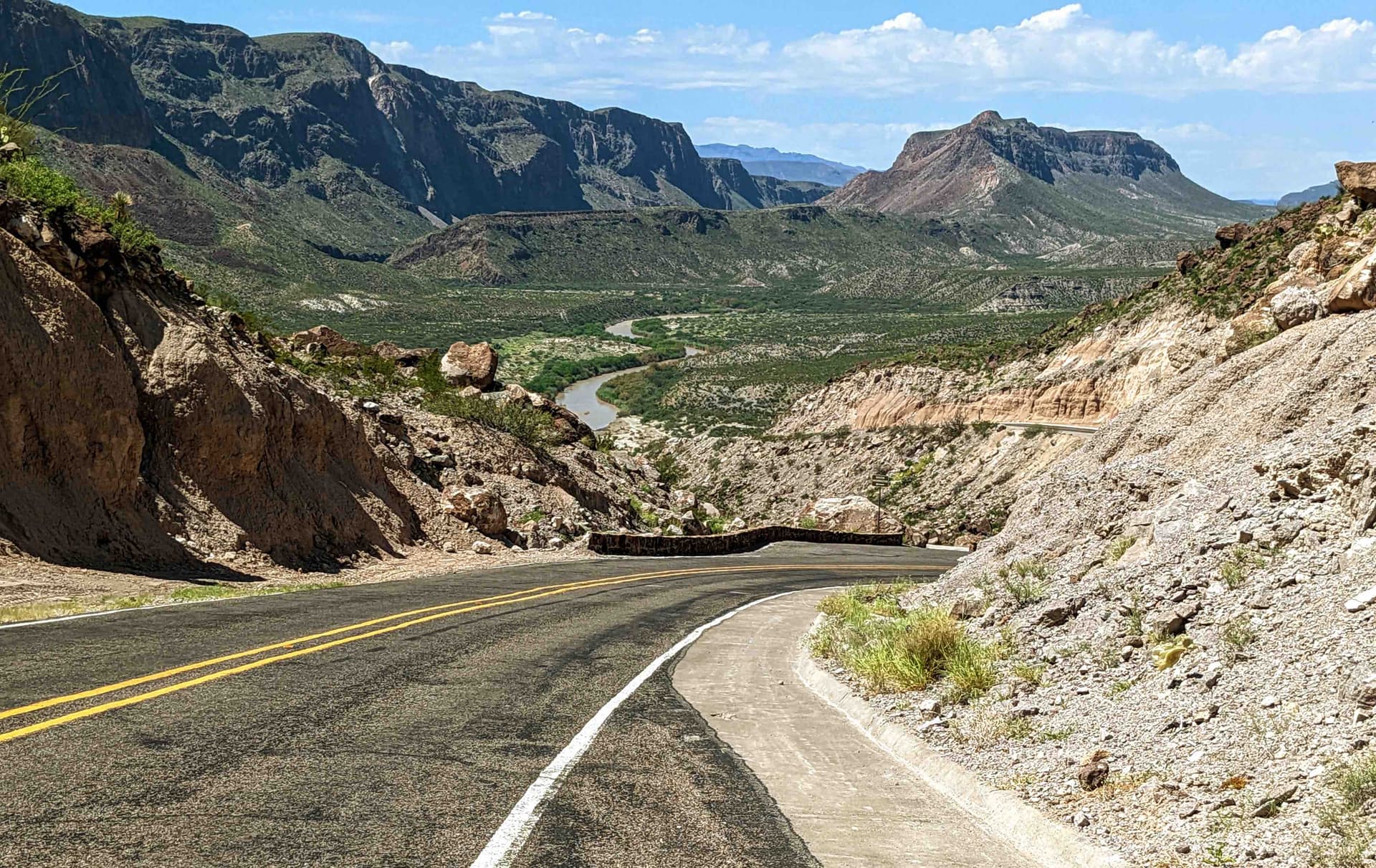 In Far West Texas, a Quiet Corner of the U.S.-Mexico Border