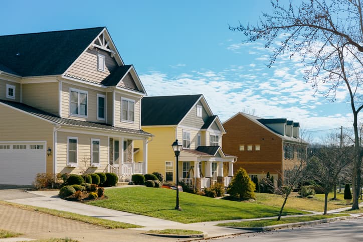 A row of single family homes at Alexandria, Virginia.