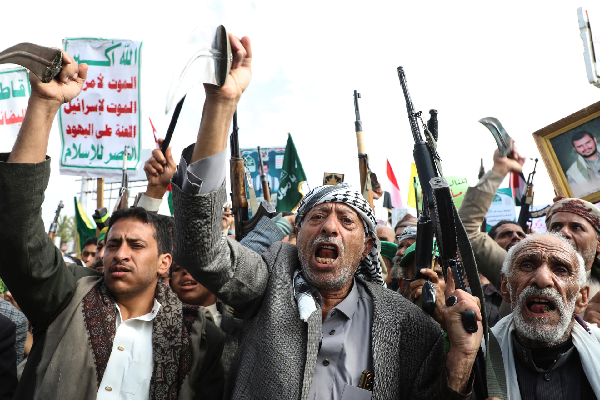 Houthi supporters chant slogans during a weekly anti-Israel rally at Sanaa, Yemen, on August 29, 2025.