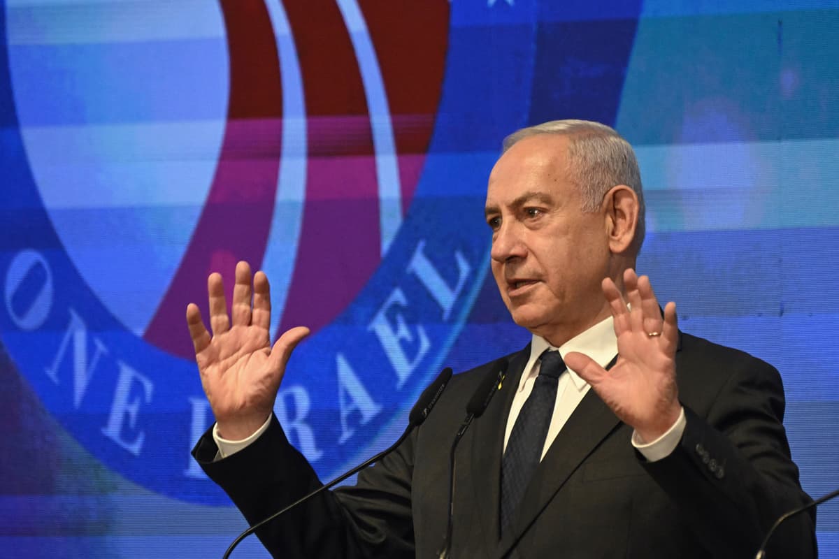 Debbie Hill/Pool Photo via AP