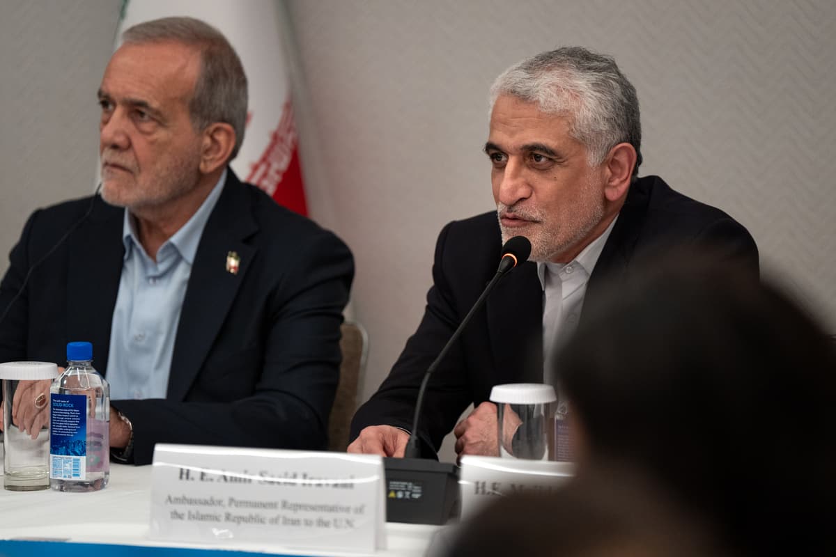 Angelina Katsanis/AP