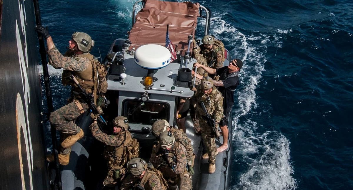 Defense Visual Information Distribution Service 