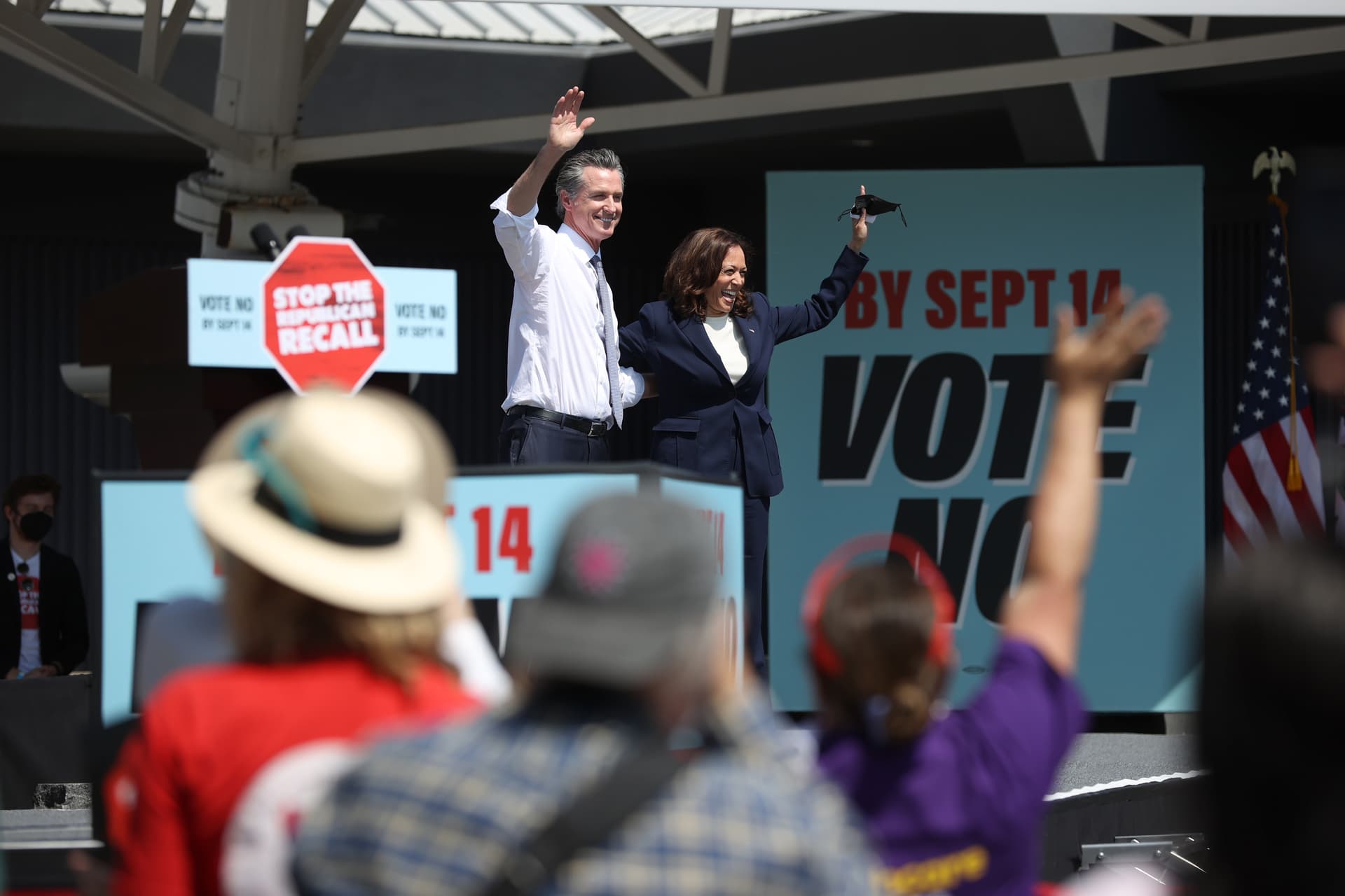 Governor Gavin Newsom, left, and Vice President Harris, right, on September 08, 2021 at San Leandro, California. 
