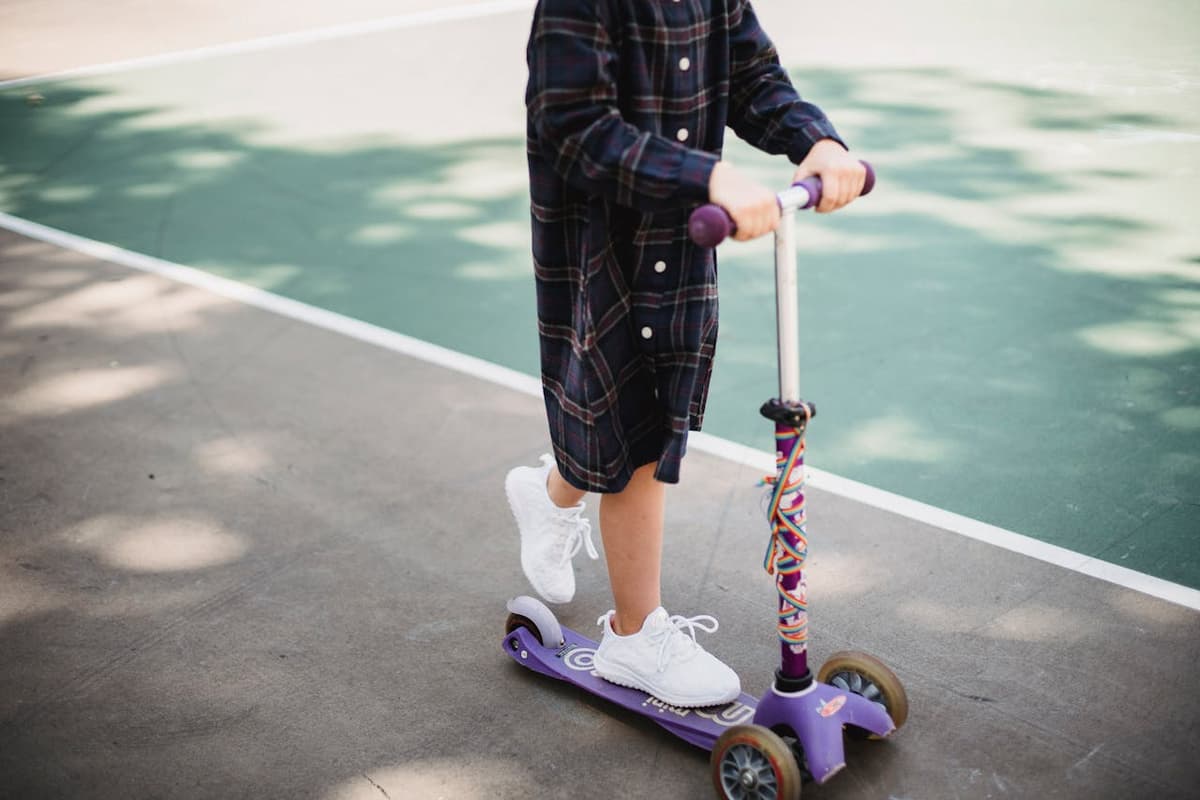 An Atlanta mother faces scrutiny for allowing her child to ride his scooter alone.