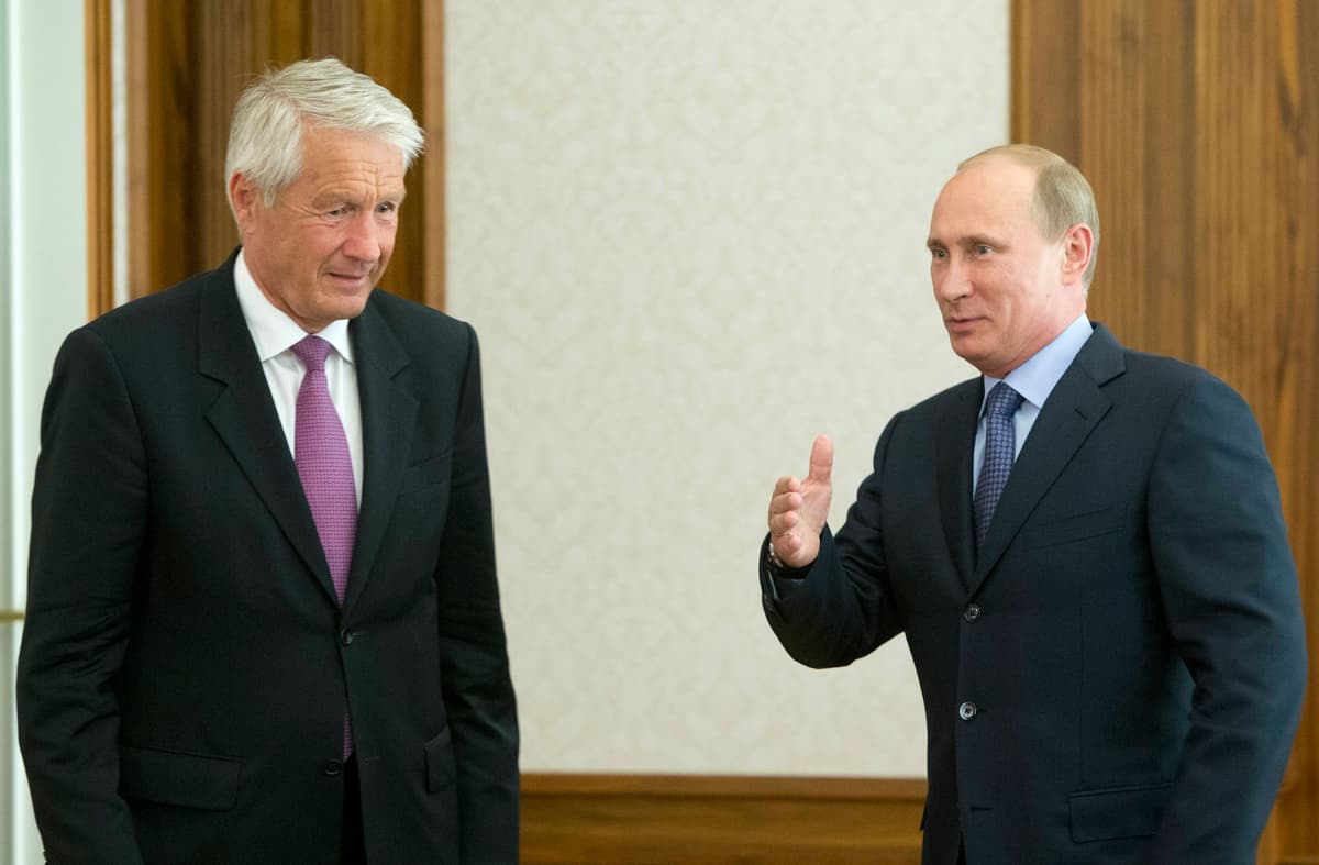 President Vladimir Putin, right, welcomes Thorbjoern Jagland, secretary general of the Council of Europe, for a meeting, at the Bocharov Ruchei residence in the Black Sea resort of Sochi, Russia, May 20, 2013.