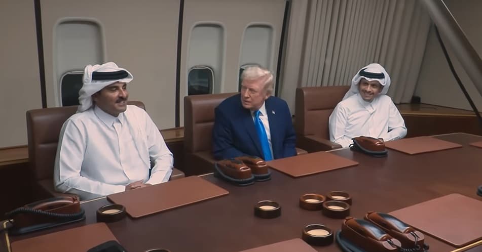 President Trump participates in a meeting with the emir and prime minister of Qatar aboard Air Force One on October 25, 2025.