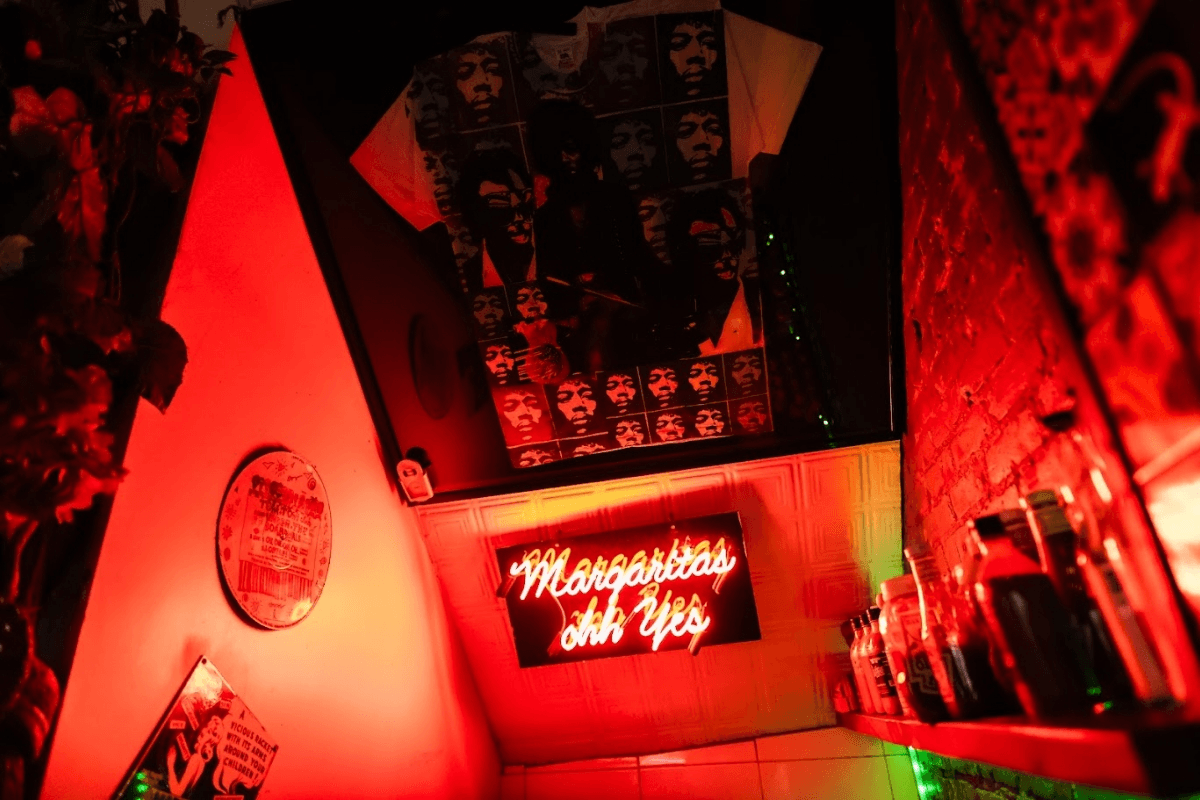 Hilda Grullon, 44, was dining with her daughter at the Burrito Bar in Prospect Heights back on Jan. 31, when an argument caused the daughter to storm off, and sent the mother (who allegedly struggles with schizophrenia) to commit a series of raging assaults. 