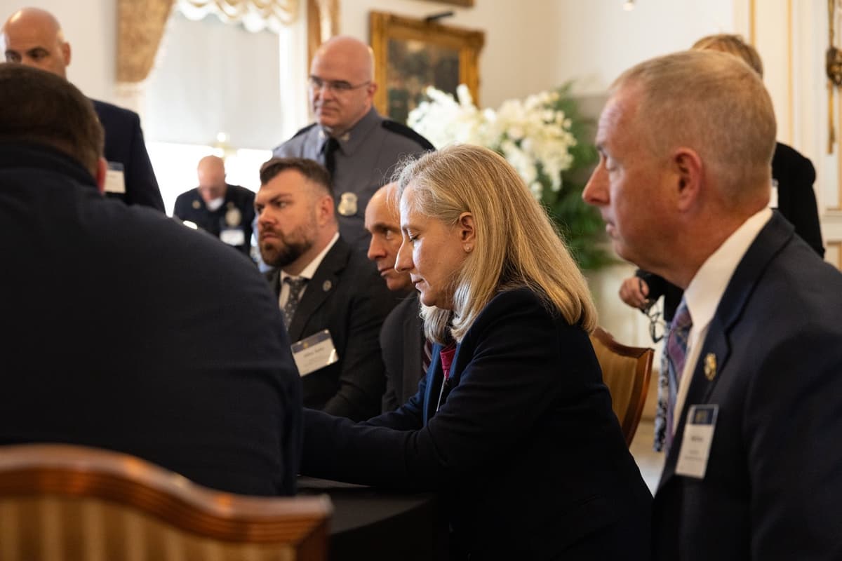 Virginia's governor meets with first responders at a Regional Readiness Summit at Abingdon, April 17, 2026.