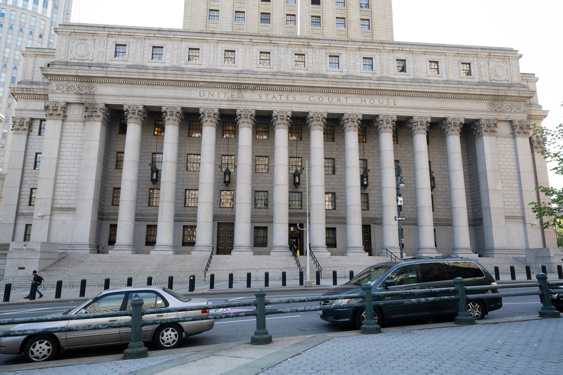 The Thurgood Marshall United States Courthouse at Foley Square, New York in 2000.