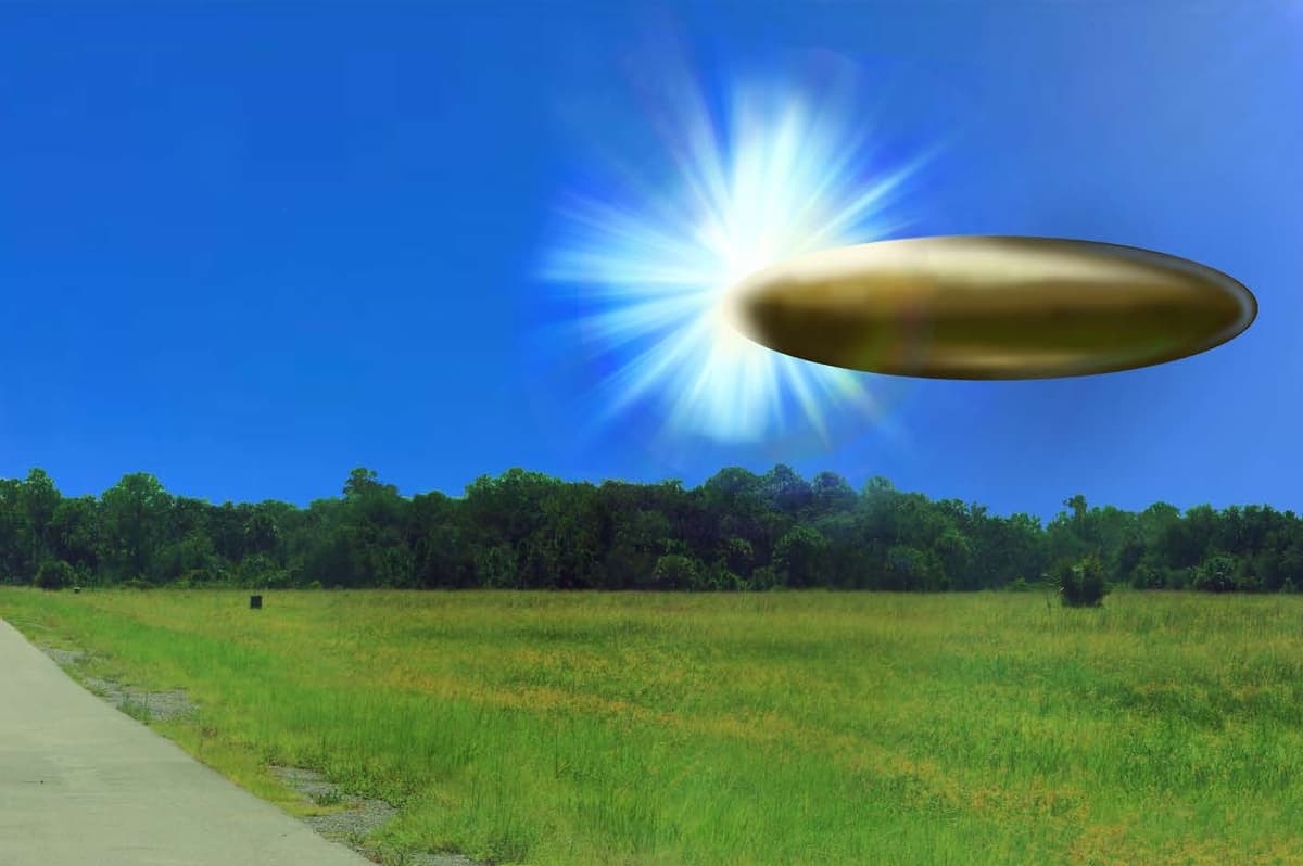 Actual site photo with FBI Lab rendered graphic overlay depicting corroborating eyewitness reports from September 2023 of an apparent ellipsoid bronze metallic object materializing out of a bright light in the sky, 130-195 feet in length, and disappearing instantaneously. 