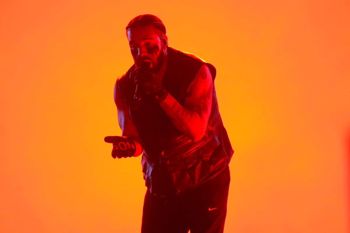 Drake performs during Lollapalooza Chile 2023 on March 18, 2023, at Santiago, Chile. 