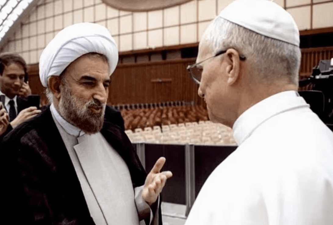The Pope awards the Grand Cross of the Pontifical Order of Pius IX to Tehran’s ambassador to the Holy See, Mohammad Hossein Mokhtari.