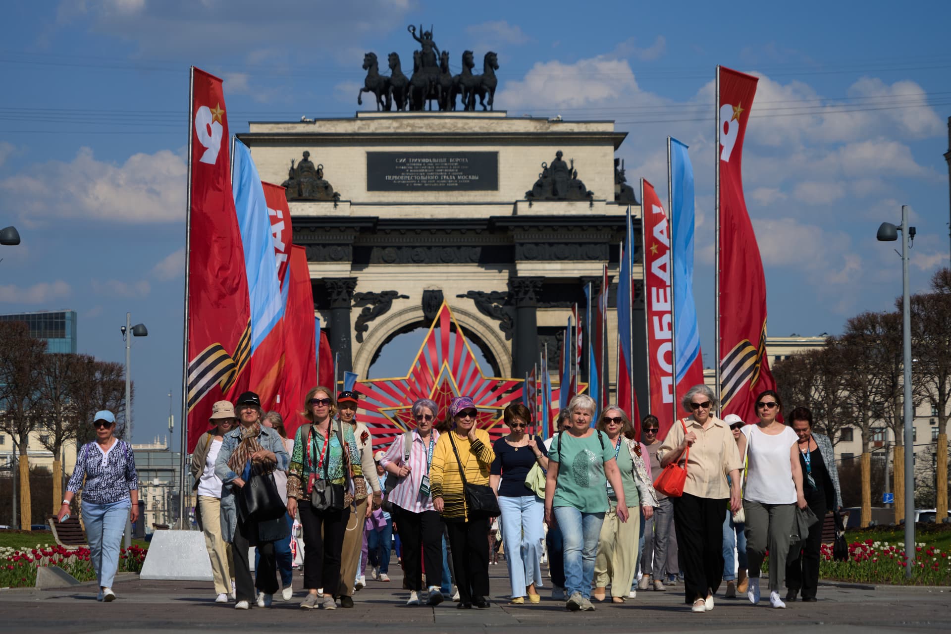 Tourists at Moscow ahead of the 81st anniversary of the Soviet Union's victory over Nazi Germany during World War II, May 6, 2026. 