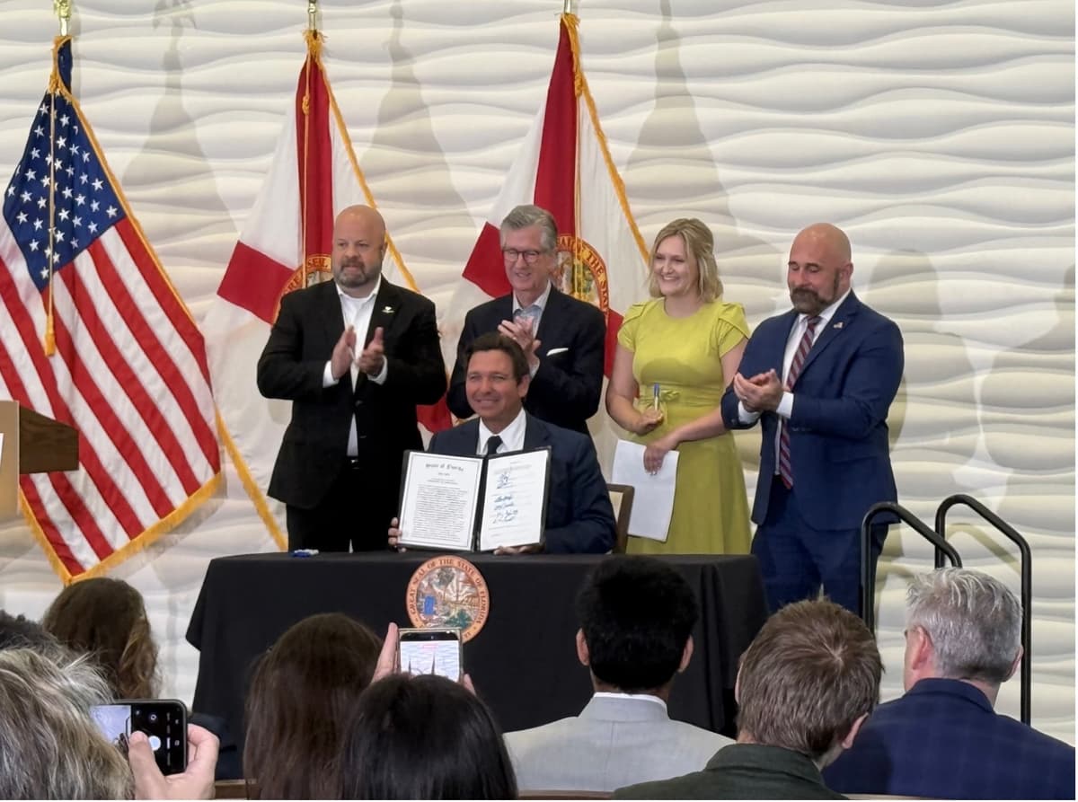Florida Governor Ron DeSantis signed HB 1471 at a ceremony on the University of South Florida’s Tampa campus on April 6, 2026.
