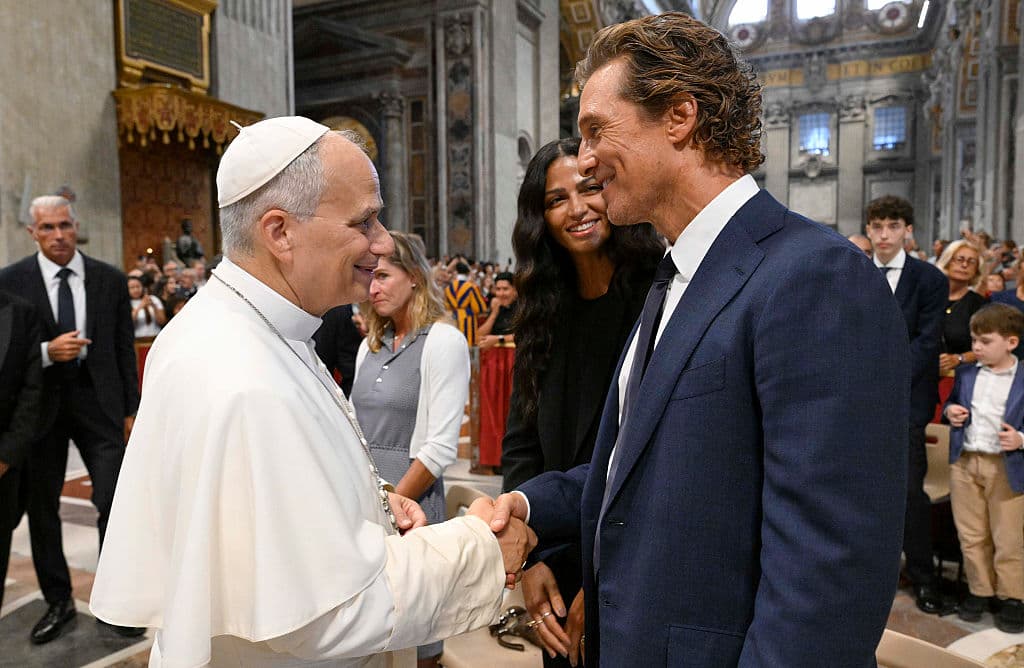  Pope Leo XIV greets actor Matthew McConaughey and Brazilian-American model and entrepreneur Camila Alves at St. Peter's Basilica on August 05, 2026 at Vatican City, Vatican. 