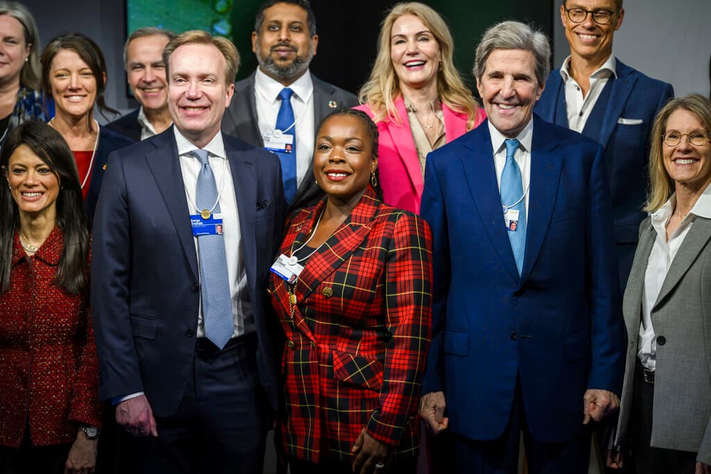 John Kerry, right, with the president of the World Economic Forum, Borge Brende, left, and the vice chairwoman of Carbon Direct, Nili Gilbert, at the 53rd annual meeting of the World Economic Forum at Davos, Switzerland, January 17, 2023.