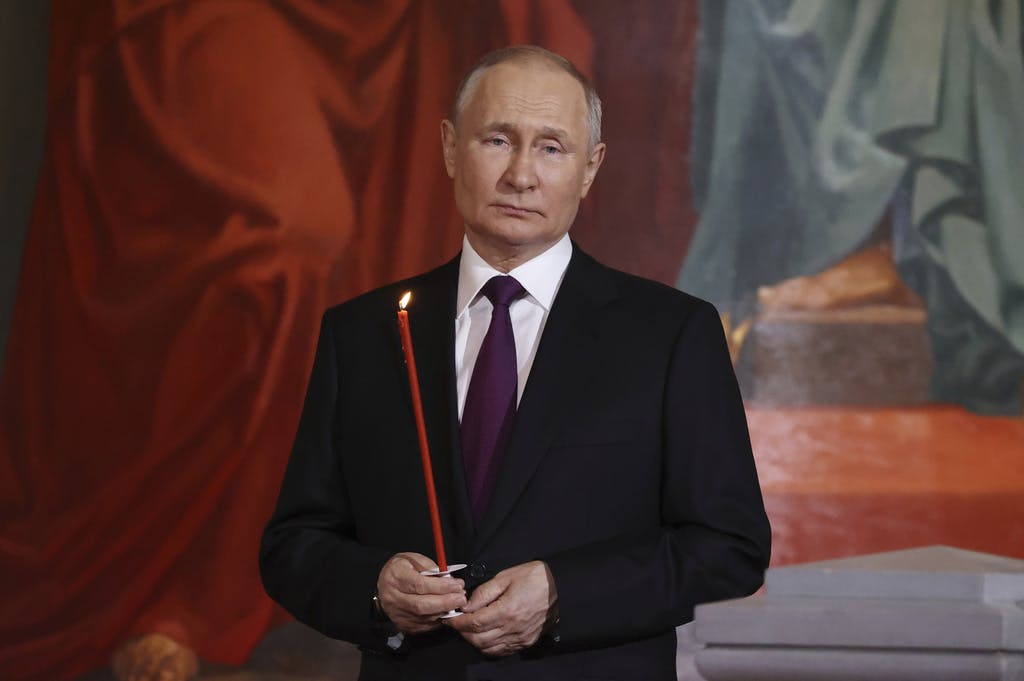 Sergei Karpukhin, Sputnik, Kremlin pool via AP