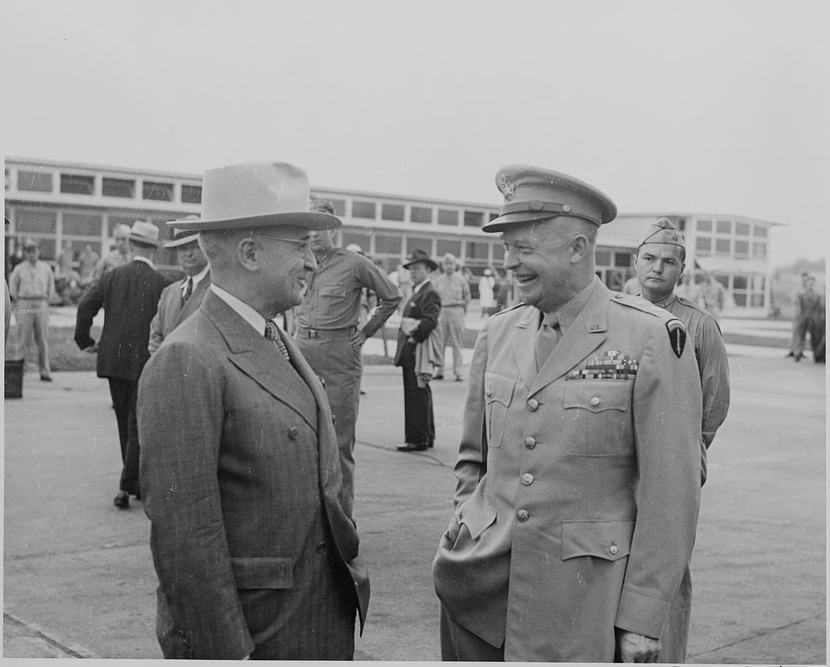 National Archives and Records Administration via Wikimedia Commons