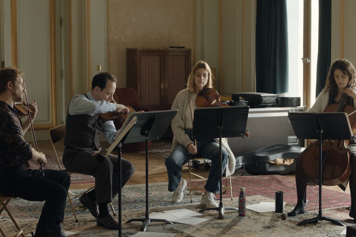 Via Outsider Pictures