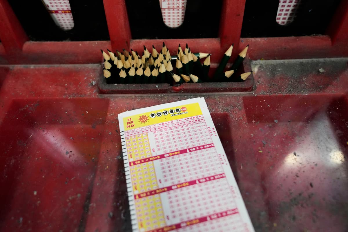 AP/Stephanie Scarbrough