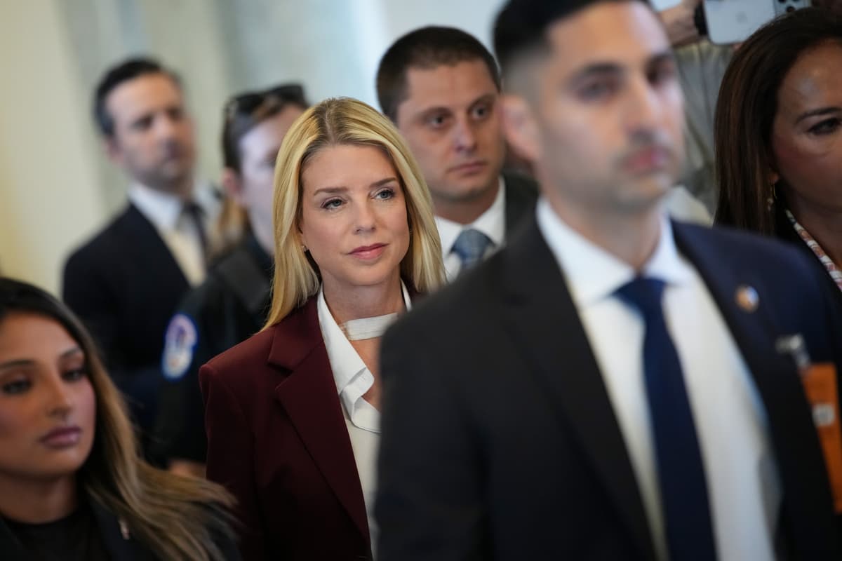 Andrew Harnik/Getty Images) The former attorney general, Pam Bondi, arrives for a deposition on Capitol Hill wearing a neck bandage on May 29, 2026.