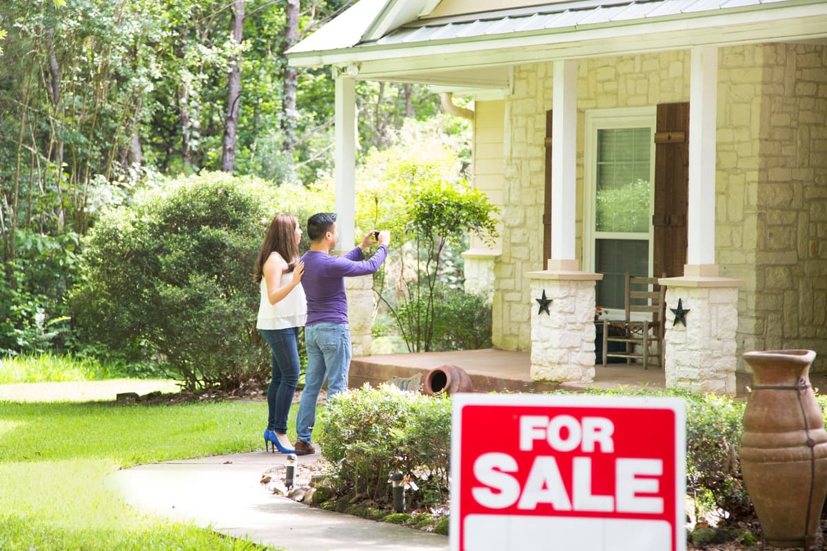 Getty Images The surge in federal borrowing is adding tens of thousands of dollars to the cost of mortgages.