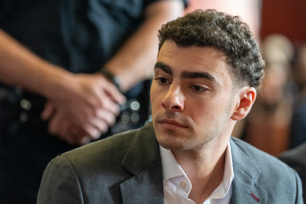 David Dee Delgado-Pool/Getty Images Luigi Mangione attends a pre-trial appearance at Manhattan Criminal Court on August 11, 2026.