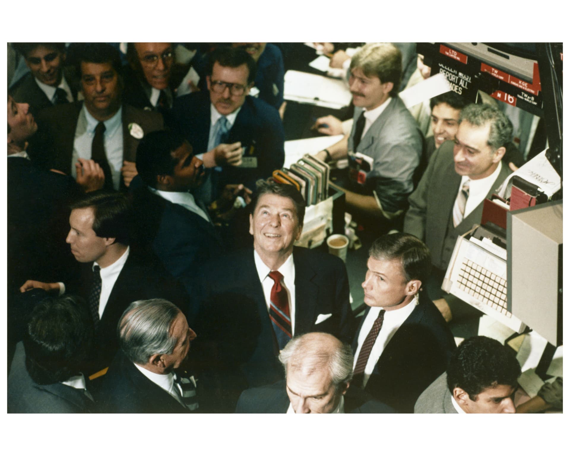 NYSE Ronald Reagan visiting the floor of the NYSE in 1985.