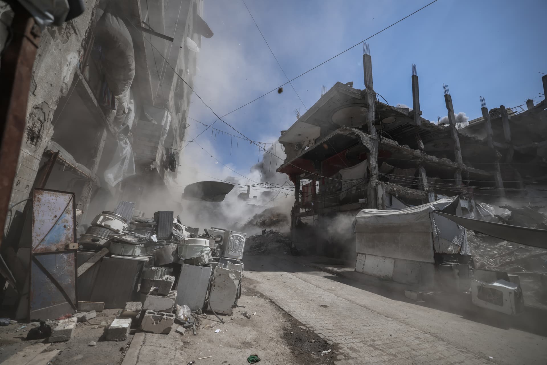 Omar Ashtawy/Getty Images Smoke rises following an Israeli strike in Gaza.