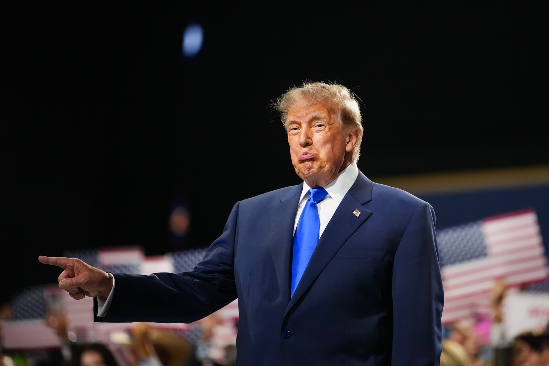 Andrew Harnik/Getty Images) President Trump at the GOP midterm convention on September 9, 2026 at Dallas,
