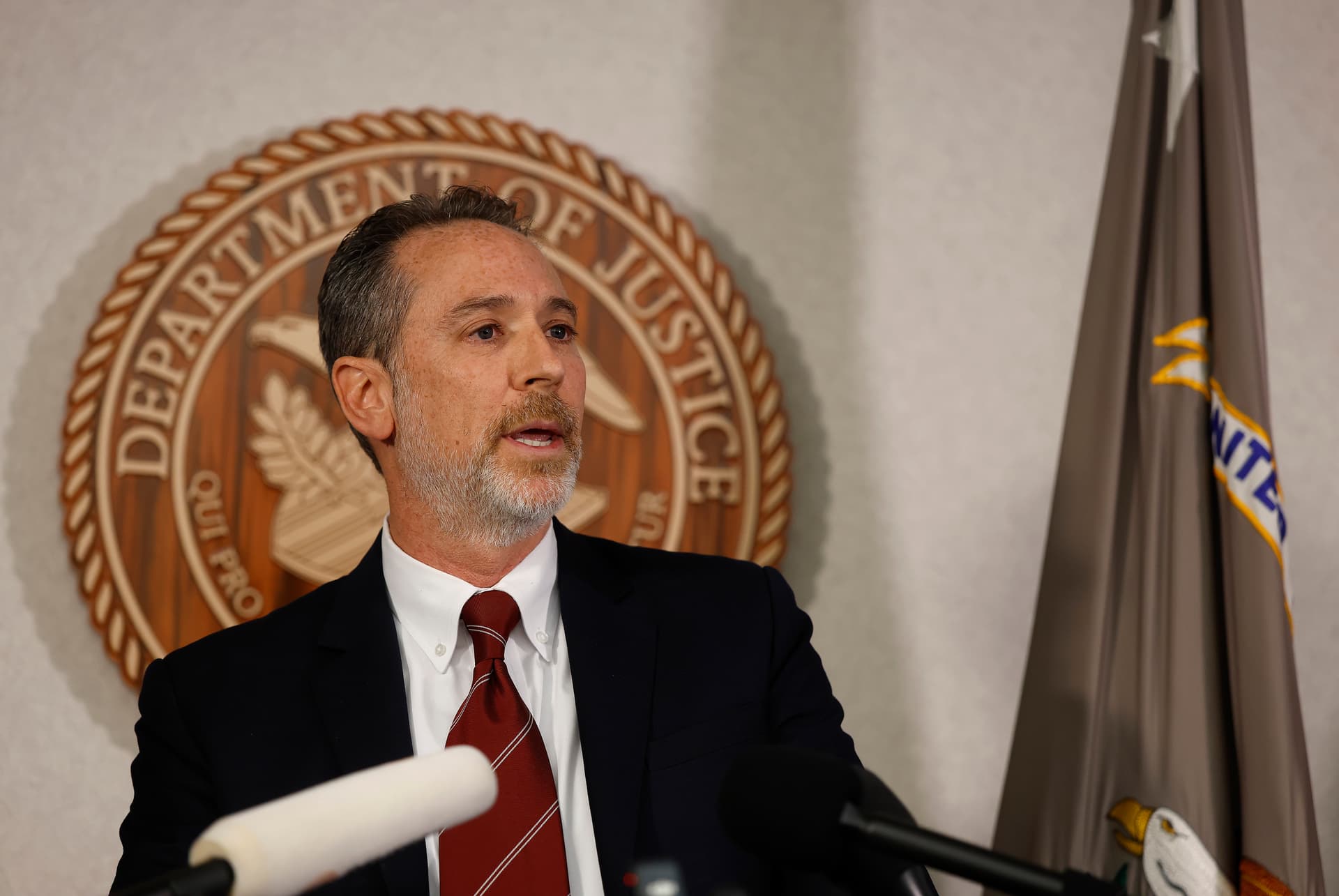 Justin Sullivan/Getty Images The U.S. attorney for the District of Alaska, Michael J. Heyman, takes questions about possible election fraud at Anchorage, Alaska, on October 30, 2026.