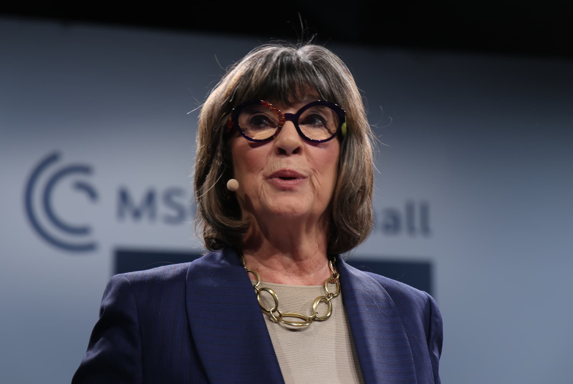 Sean Gallup/Getty Images. Christiane Amanpour addresses an audience.