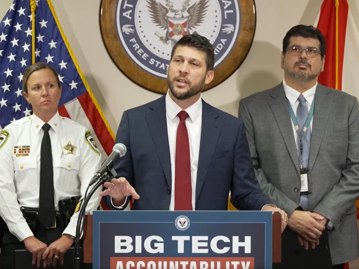 James Uhtmeier via X Attorney General James Uthmeier announces a lawsuit on October 15, 2026, charging Discord with allegedly exposing Florida children to online predators.