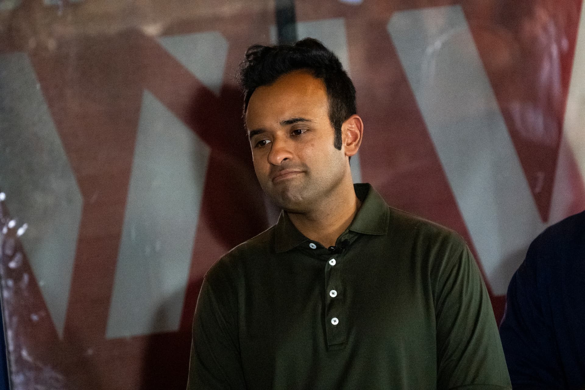 Michael Swensen/Getty Images The Republican candidate for governor of Ohio, Vivek Ramaswamy, waits to speak to a crowd of supporters during a campaign event at Cincinnati, Ohio, on October 24, 2026.