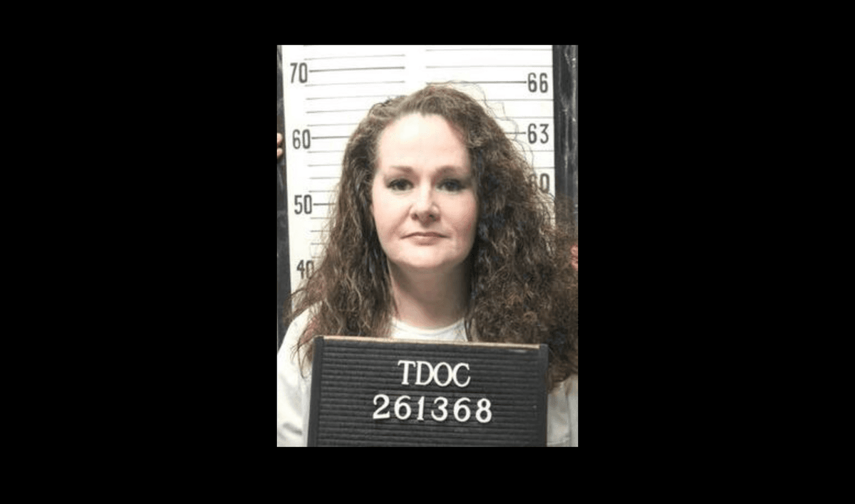 Via X Pentobarbital did not kill Christa Pike, 50, who was taken to a hospital, and Governor Bill Lee has halted executions for the rest of the year.